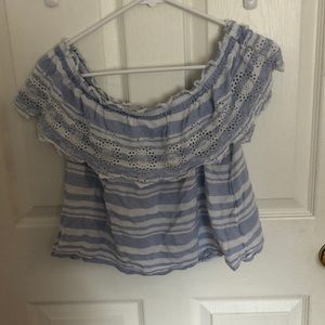 Off the shoulder spring/Summer top